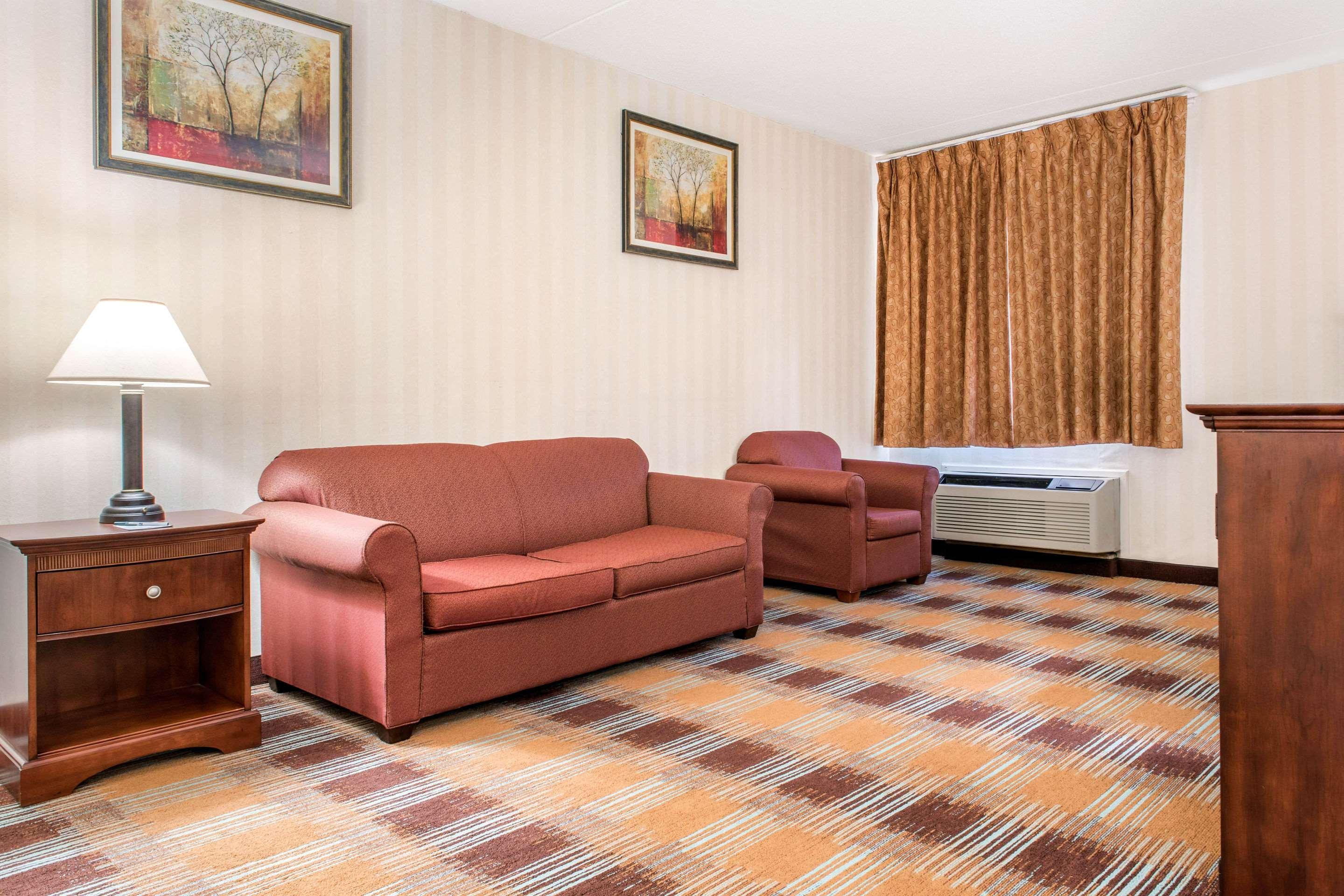 Quality Inn & Suites Miamisburg - Dayton South Ngoại thất bức ảnh